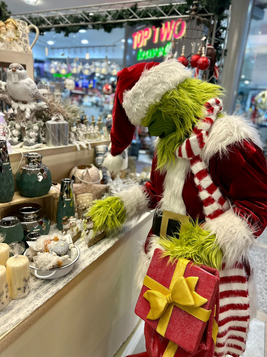 Der Weihnachtsmann in den Gropius Passagen